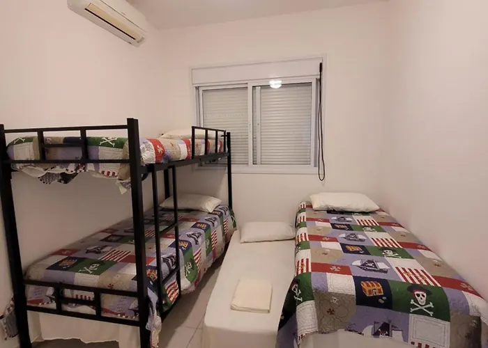 Apartamento pé na areia São Lourenço Bertioga